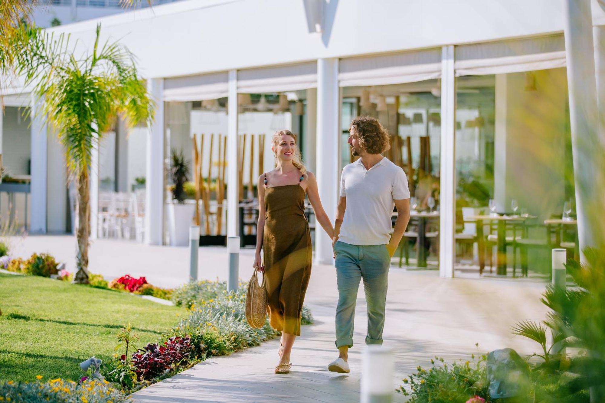 Ivi Mare - Designed For Adults By Louis Hotels Geroskipou Luaran gambar The Village