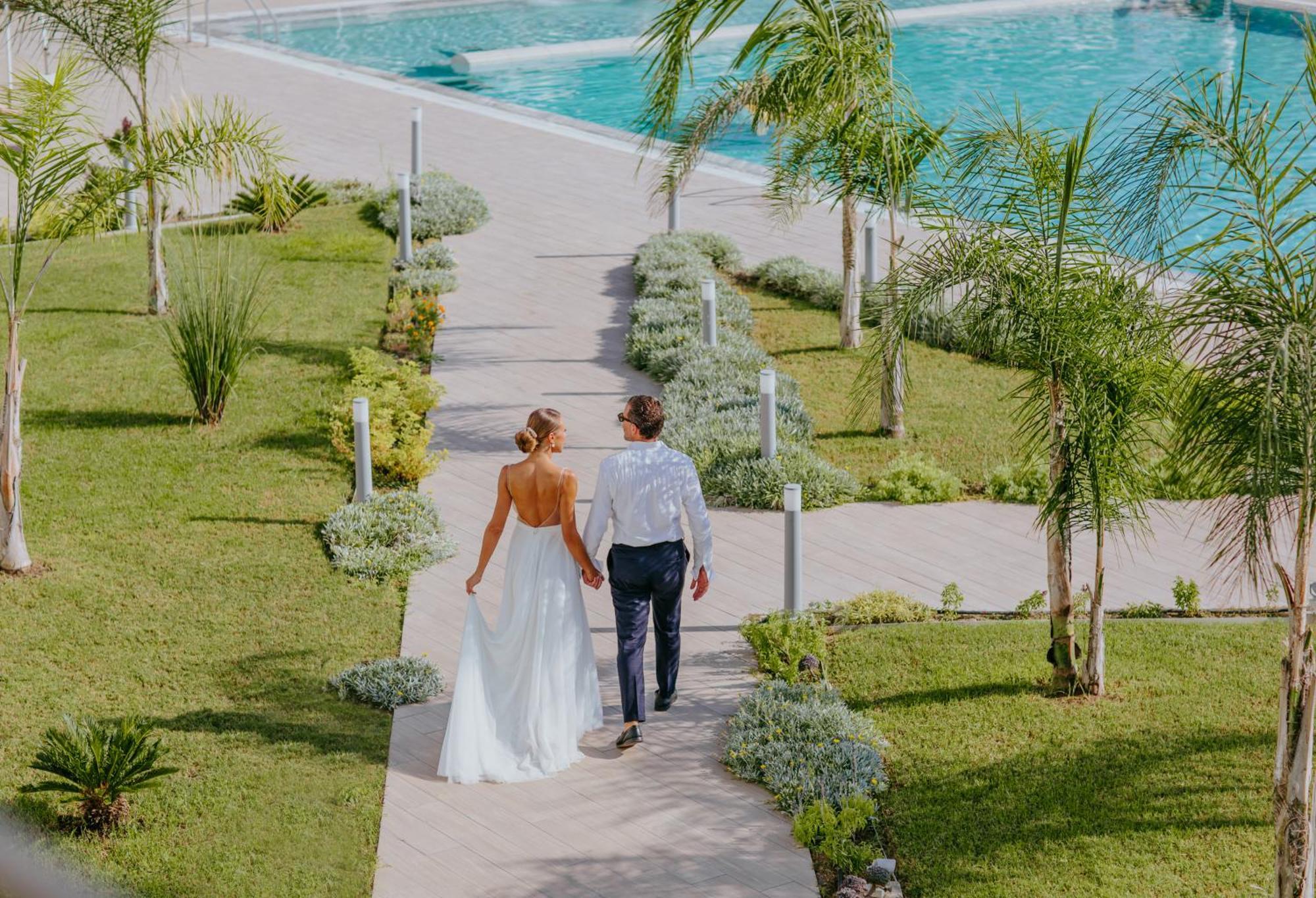 Ivi Mare - Designed For Adults By Louis Hotels Geroskipou Luaran gambar Wedding at the resort