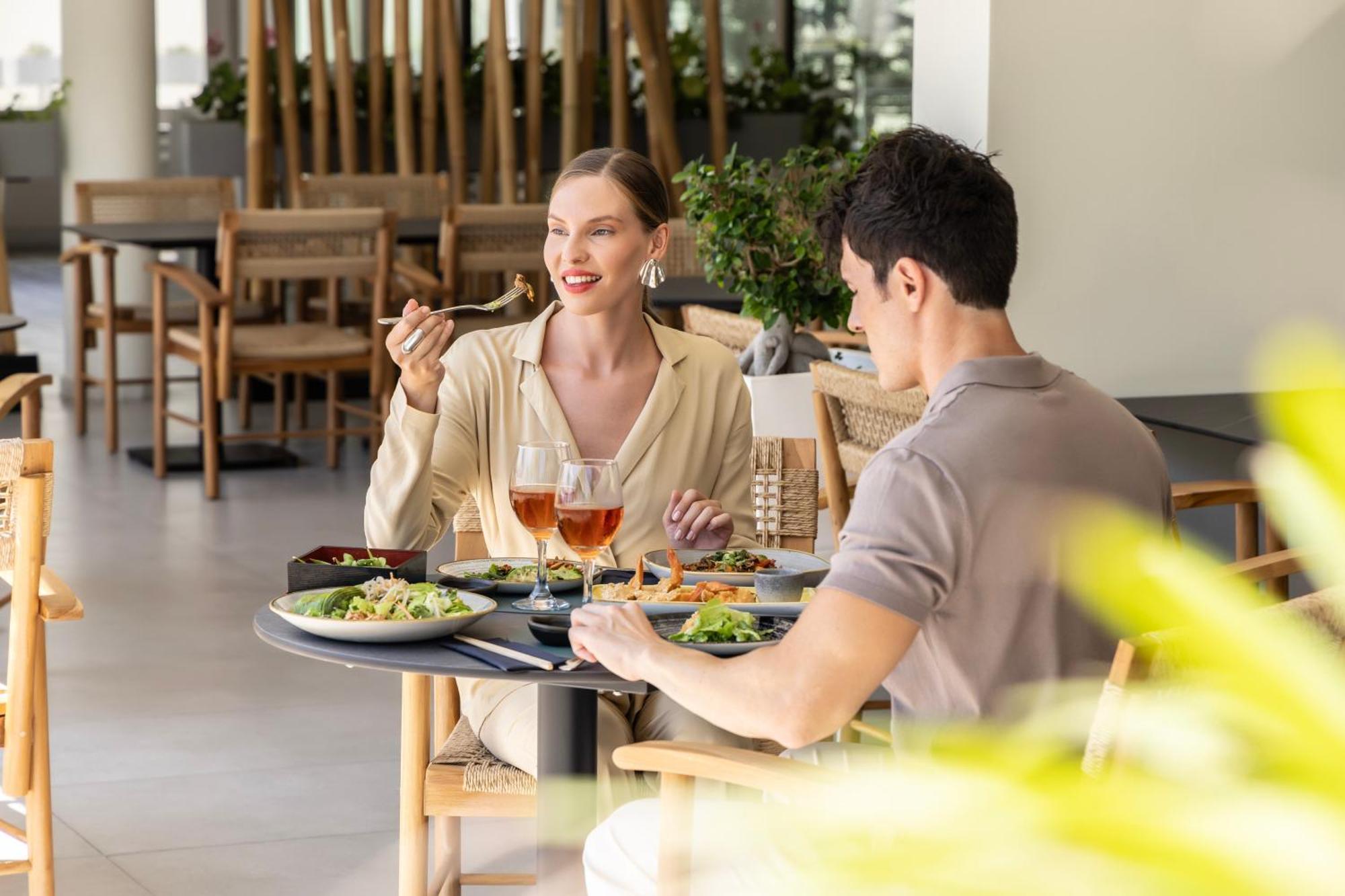 Ivi Mare - Designed For Adults By Louis Hotels Geroskipou Luaran gambar Restaurant
