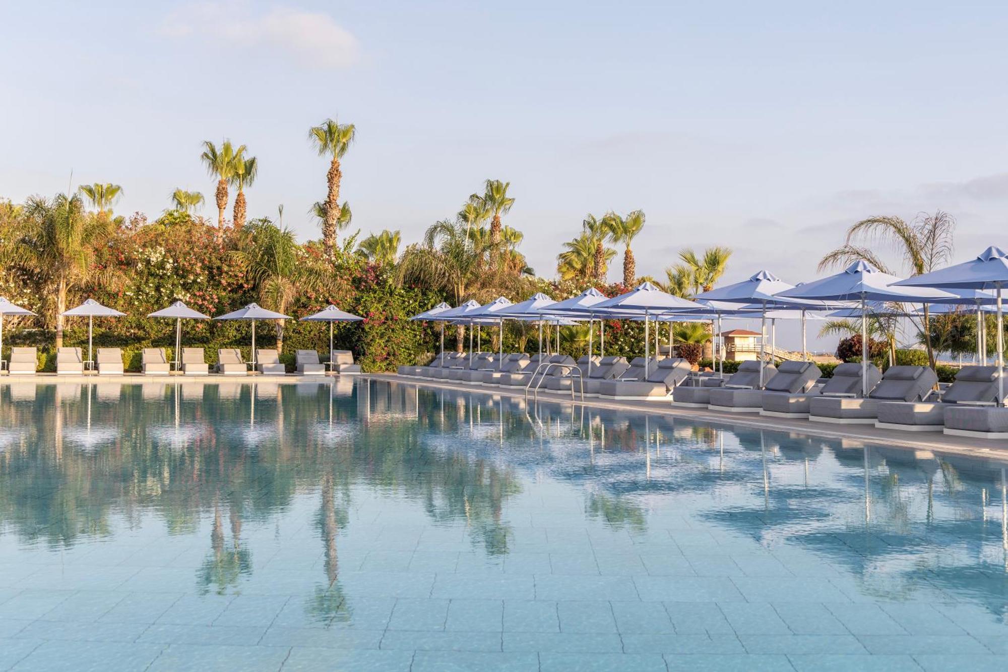 Ivi Mare - Designed For Adults By Louis Hotels Geroskipou Luaran gambar Pool at the hotel