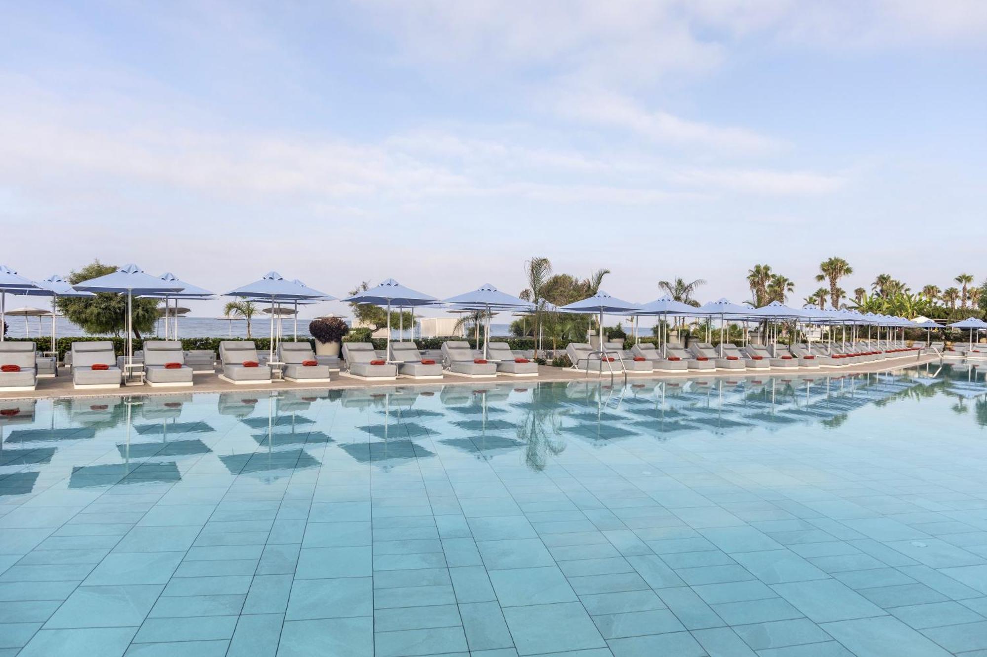 Ivi Mare - Designed For Adults By Louis Hotels Geroskipou Luaran gambar Pool at the hotel