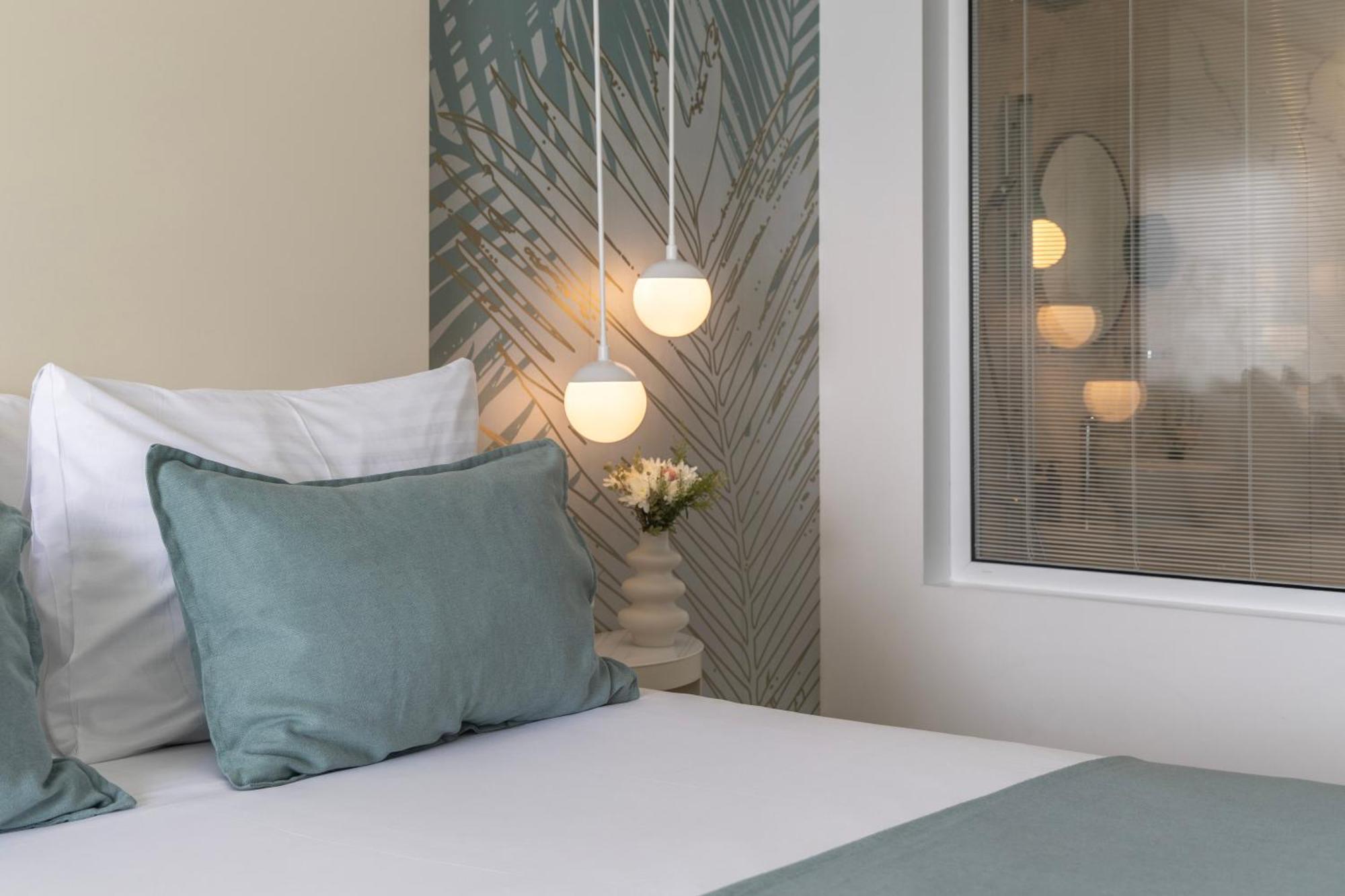 Ivi Mare - Designed For Adults By Louis Hotels Geroskipou Luaran gambar A room at the hotel